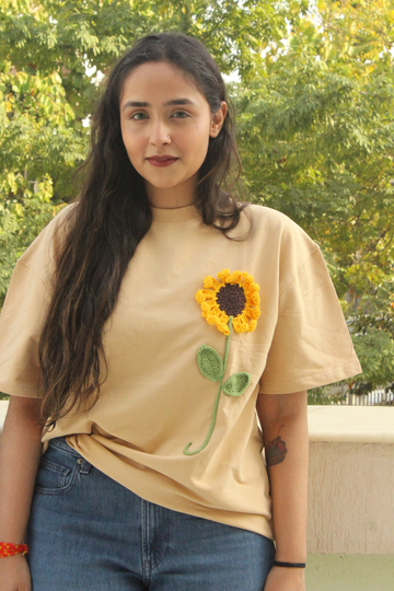 Sunflower Beige Crochet Oversize tshirt