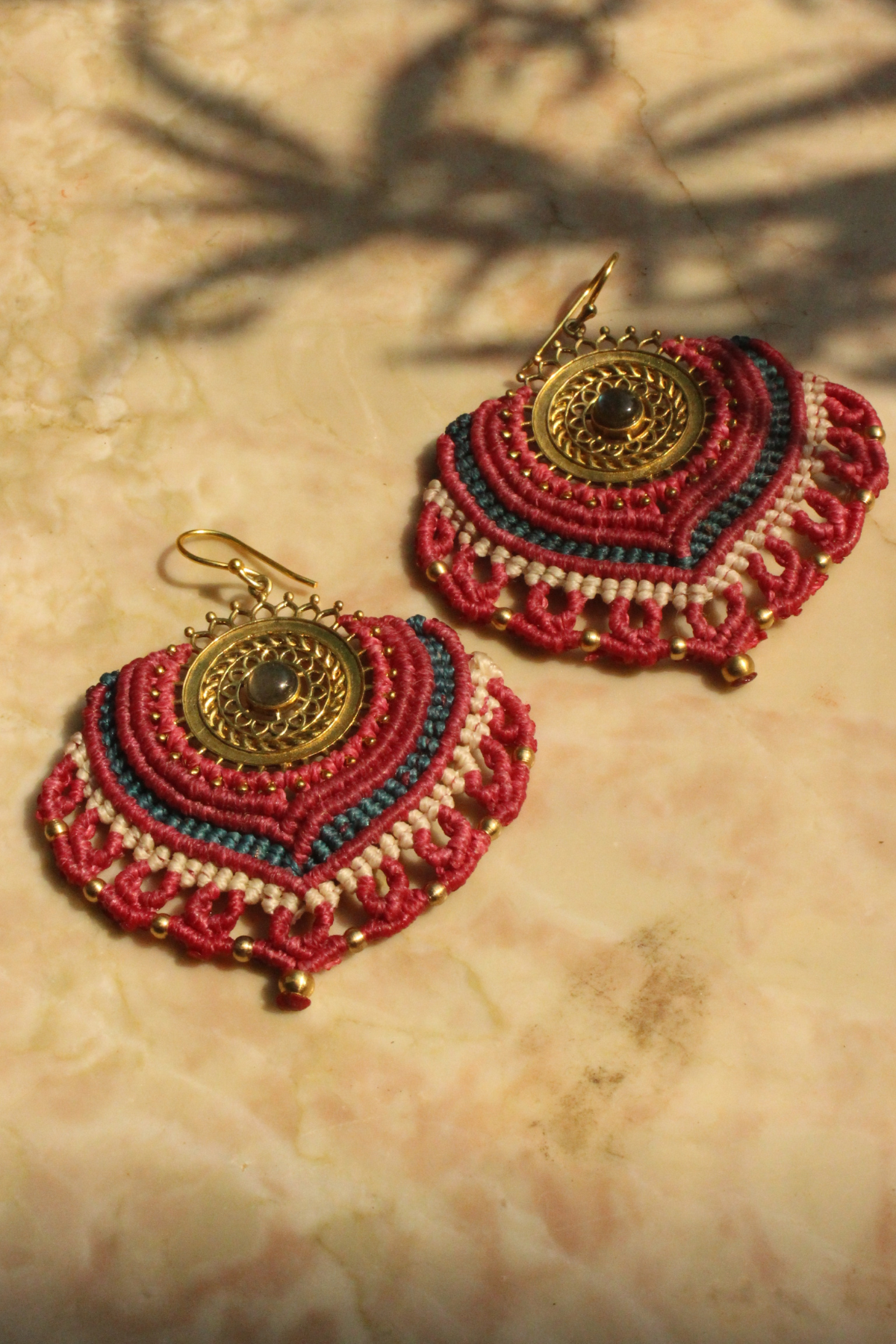 MALANG/ Handmade Macrame Earrings- Red