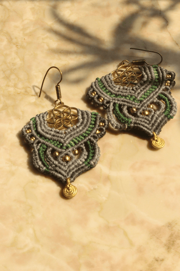 MALANG/ Handmade Macrame Earrings