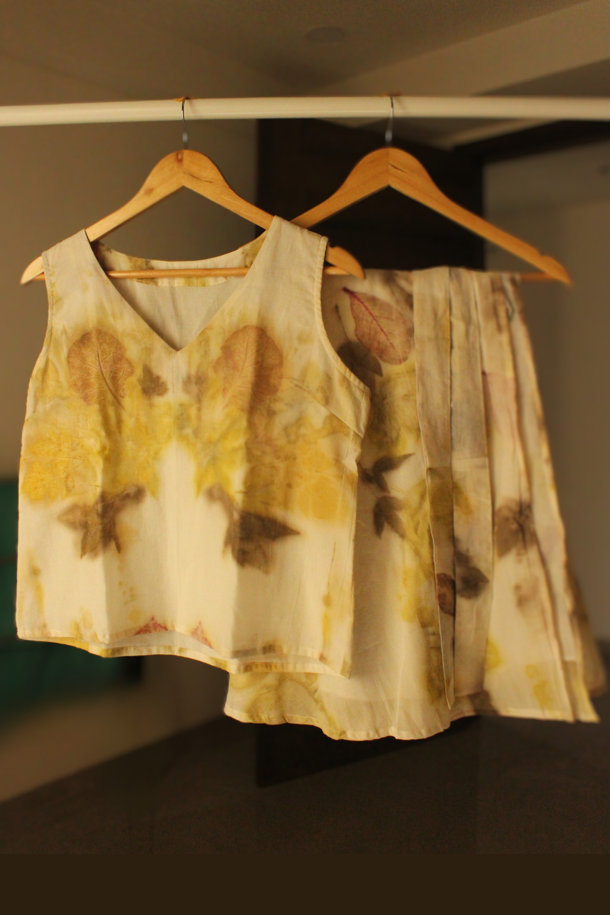 Ecoprinted wrap skirt-White