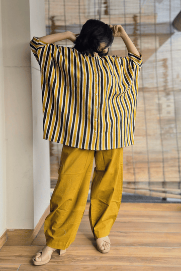 SORA (空) Striped Kaftan Top
