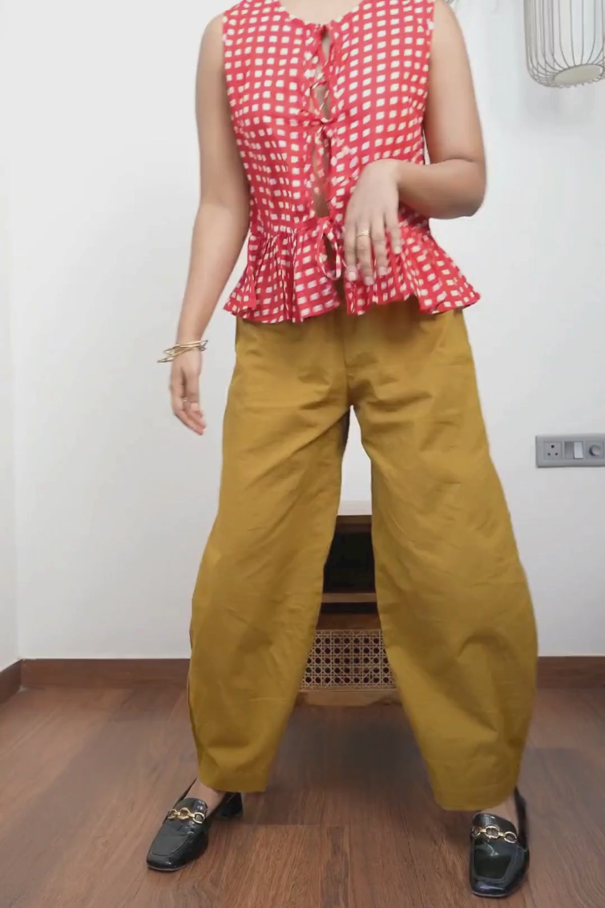 Suzu (鈴)- Gingham Tie Top